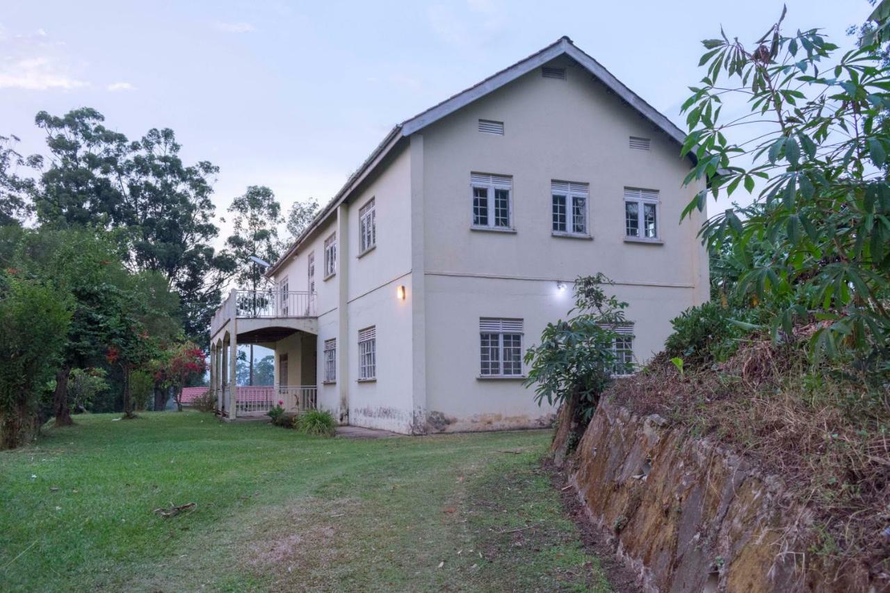 Sunrise Apartments Hotel Fort Portal Luaran gambar