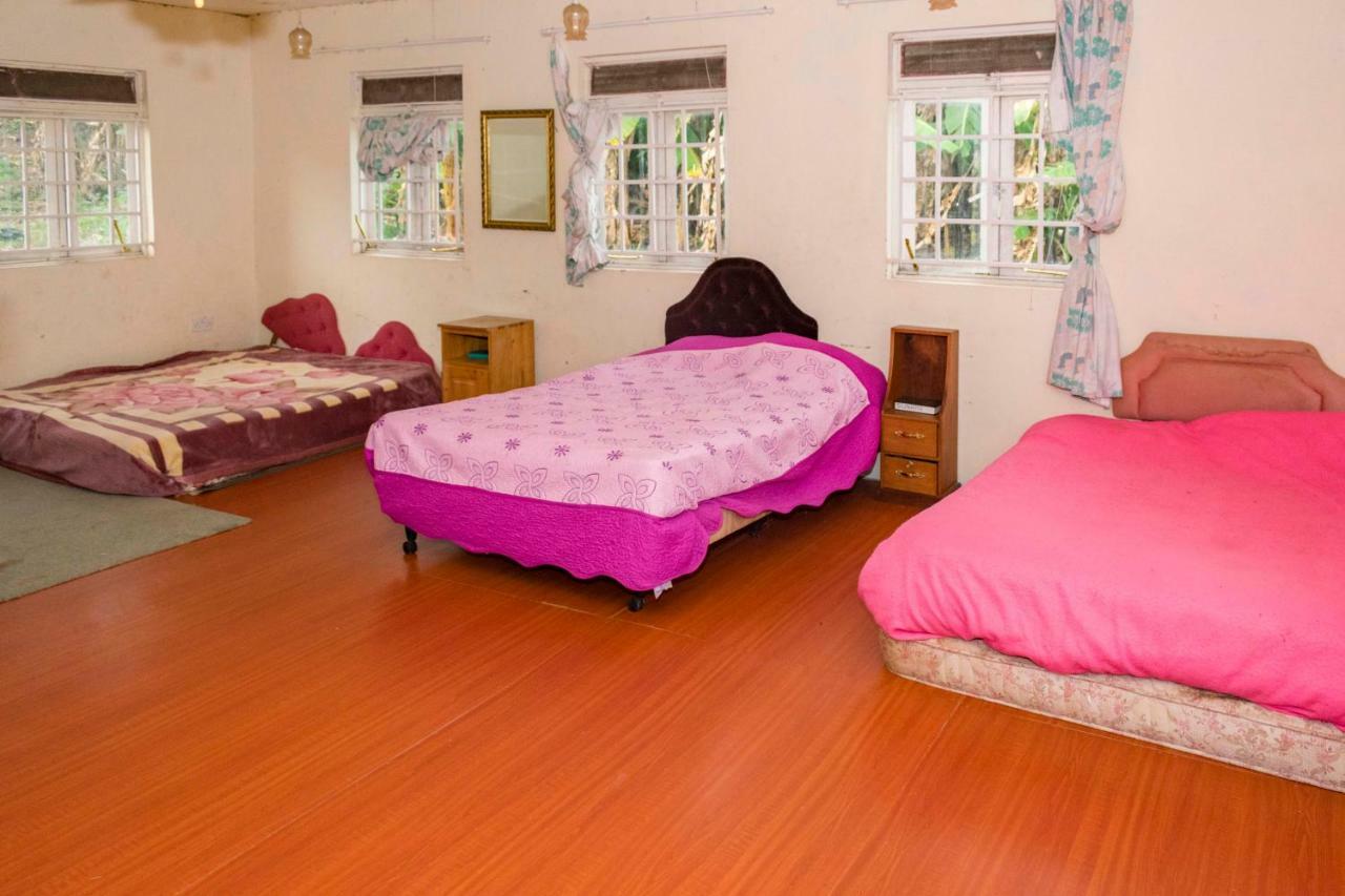 Sunrise Apartments Hotel Fort Portal Luaran gambar